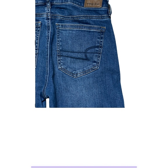 American Eagle Hi-Rise Crop Flare Jeans with a Button-Fly Super Stretch Size 4 - Picture 8 of 13